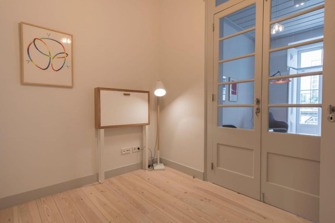 Lovelystay - Charming 3 Bedroom Wonder Downtown リスボン エクステリア 写真