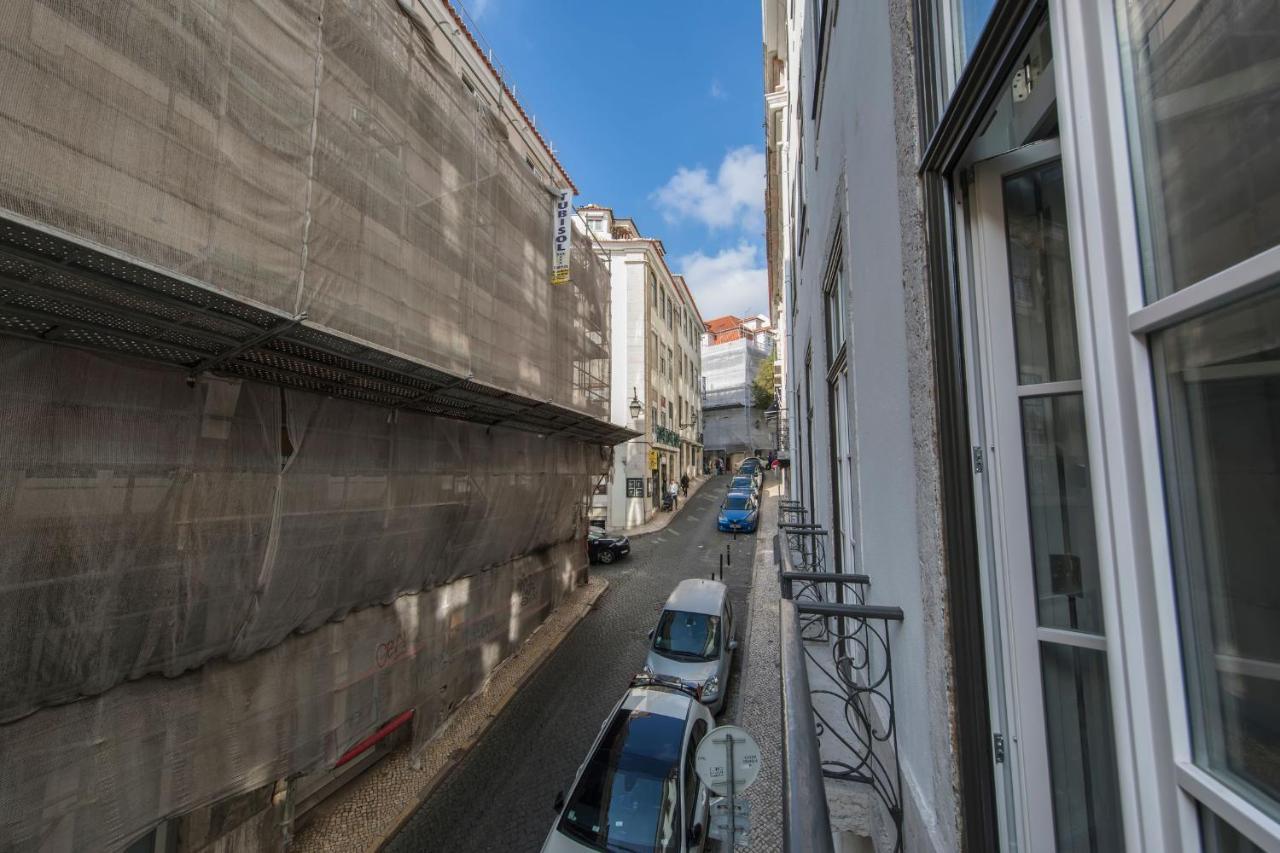 Lovelystay - Charming 3 Bedroom Wonder Downtown リスボン エクステリア 写真