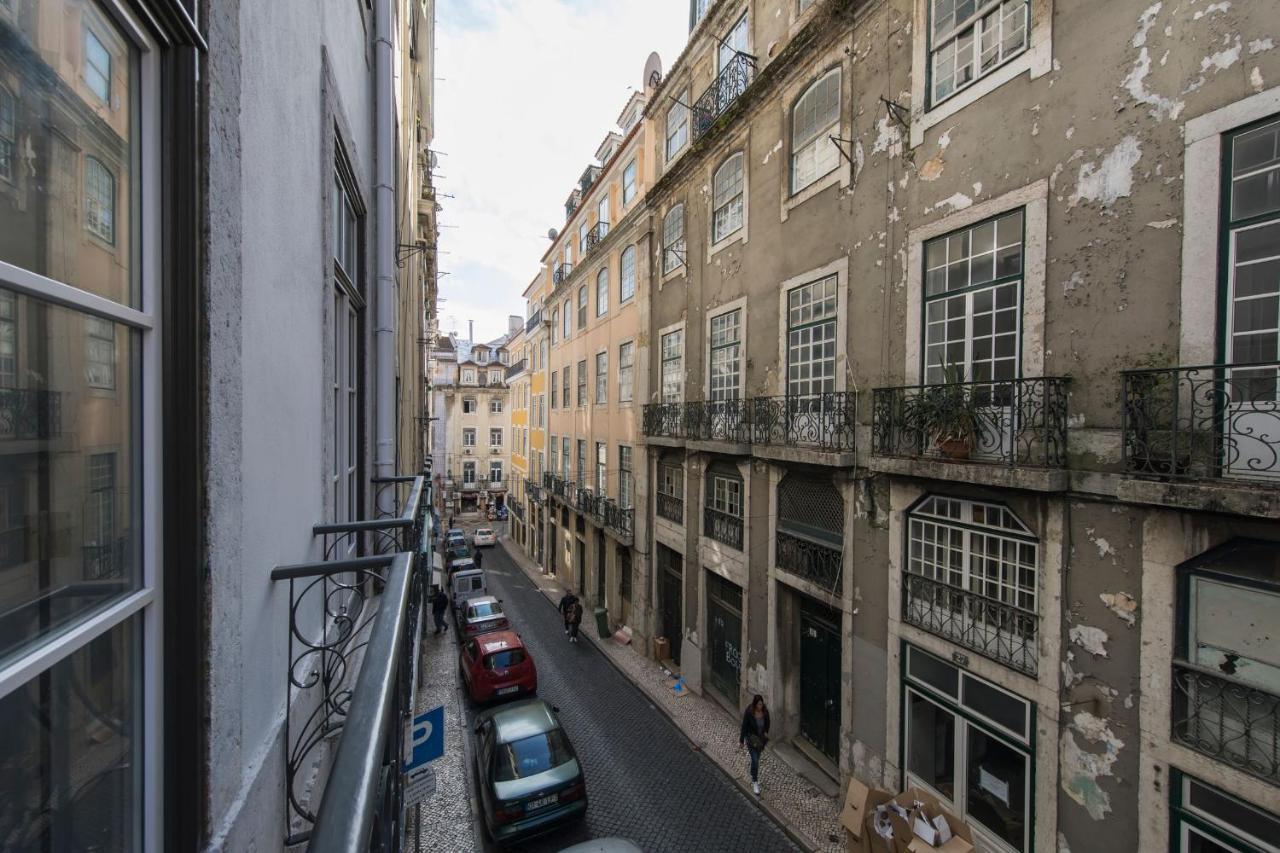Lovelystay - Charming 3 Bedroom Wonder Downtown リスボン エクステリア 写真