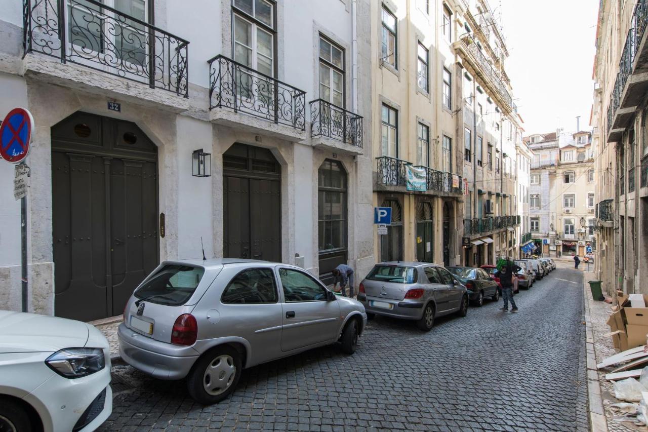 Lovelystay - Charming 3 Bedroom Wonder Downtown リスボン エクステリア 写真