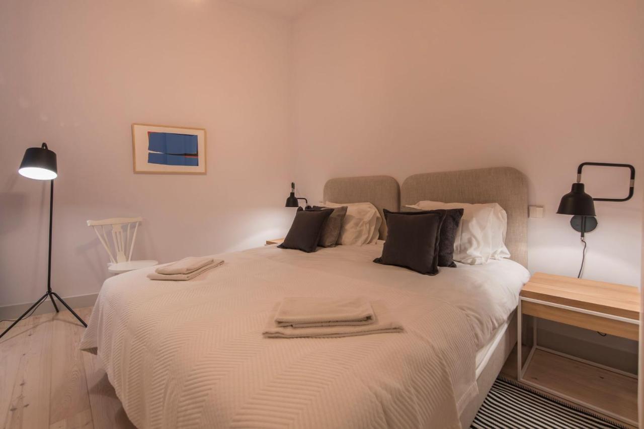 Lovelystay - Charming 3 Bedroom Wonder Downtown リスボン エクステリア 写真
