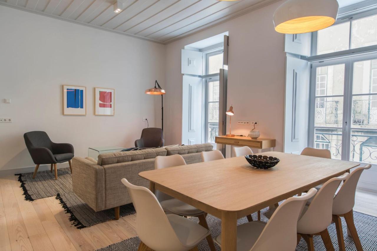Lovelystay - Charming 3 Bedroom Wonder Downtown リスボン エクステリア 写真