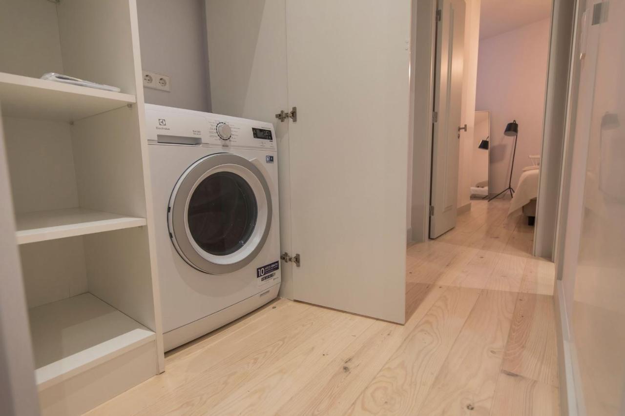 Lovelystay - Charming 3 Bedroom Wonder Downtown リスボン エクステリア 写真