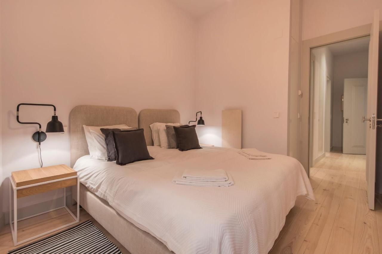 Lovelystay - Charming 3 Bedroom Wonder Downtown リスボン エクステリア 写真