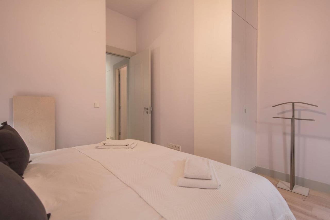 Lovelystay - Charming 3 Bedroom Wonder Downtown リスボン エクステリア 写真