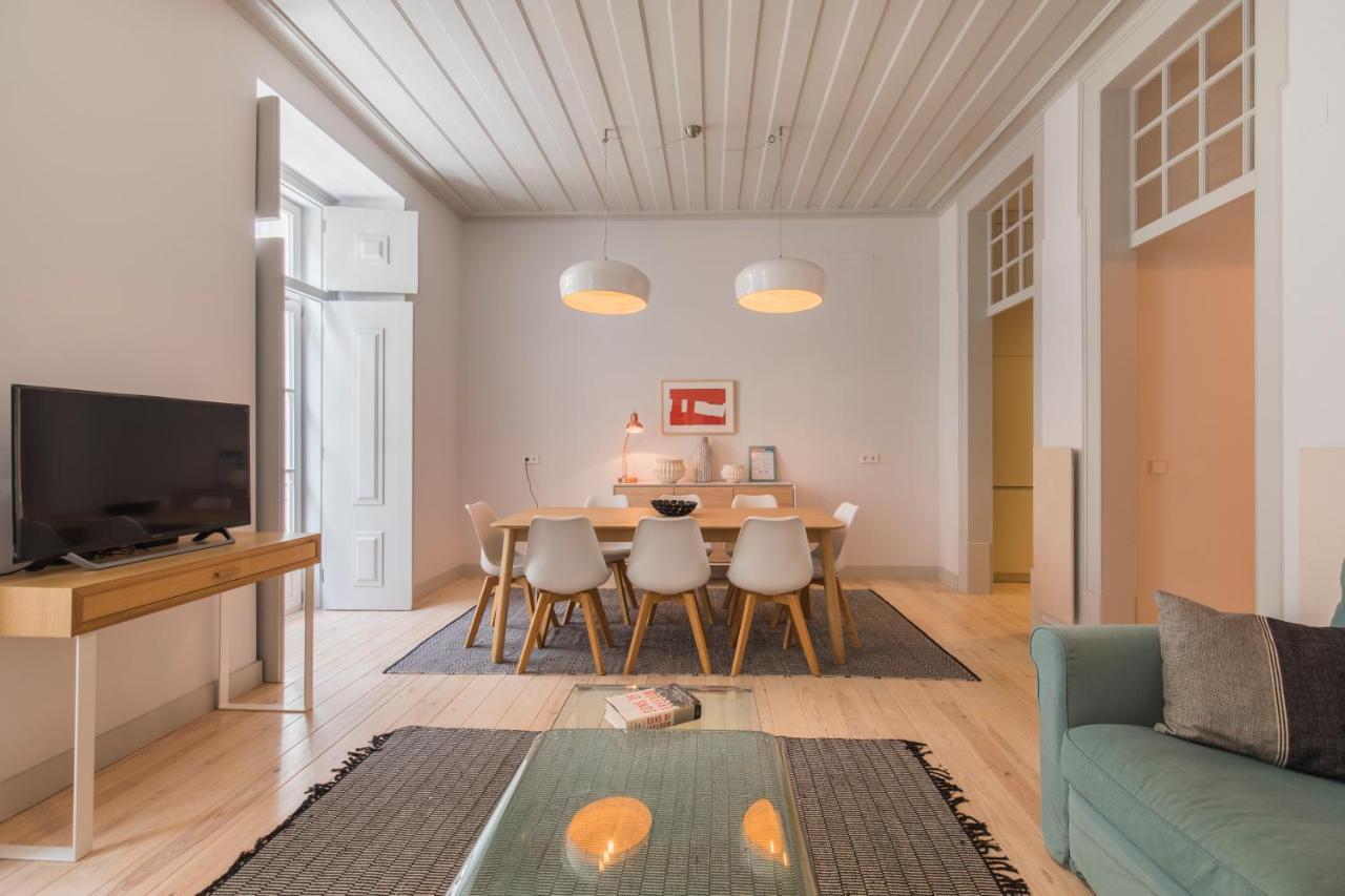 Lovelystay - Charming 3 Bedroom Wonder Downtown リスボン エクステリア 写真